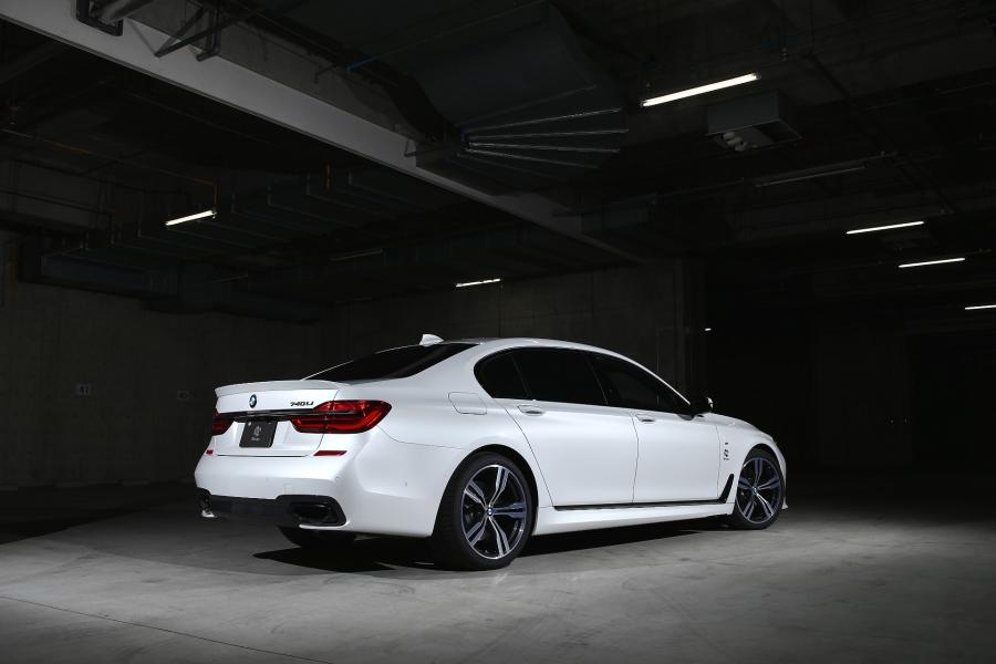  BMW 740Li Styling Kit by 3D Design 2016 года  (фото 1 из 9)
